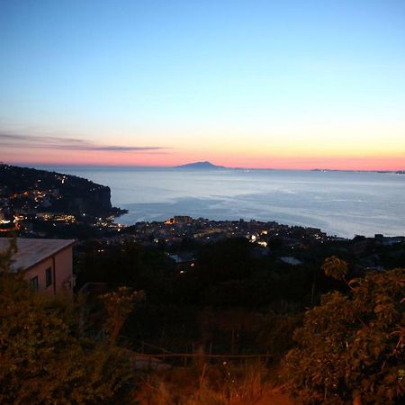 Casa Francy Stanza Privata Villa Vico Equense Dış mekan fotoğraf